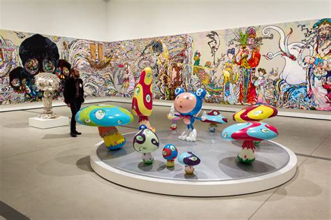 takashi murakami sculpture.